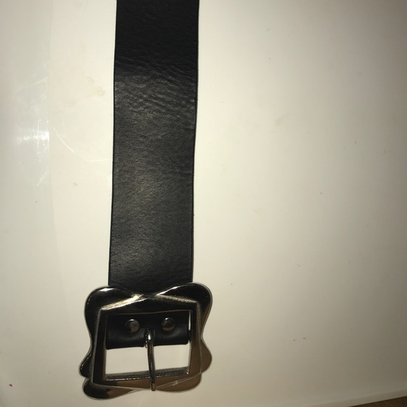 Authentic Italian heavy silver buckle leather belt - Picture 2 of 4